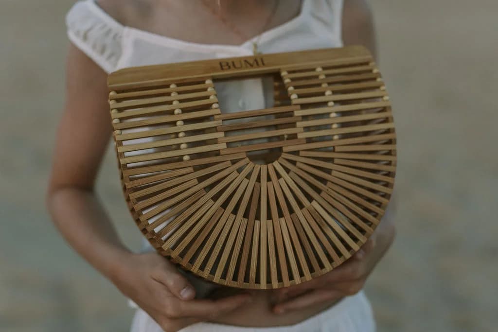 BUMI Bag Detail - Handgefertigte Bambus-Tasche