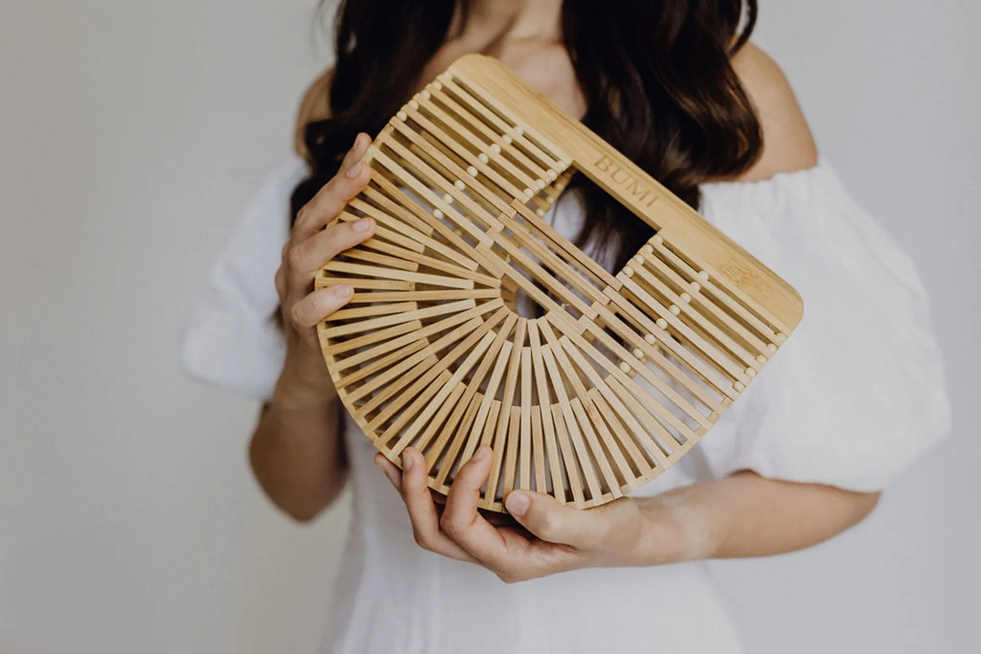 Handgefertigte BUMI Bambustasche – natürlich und zeitlos
